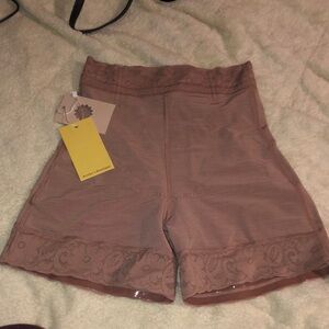 Brown High Waist Shorts with Wide Waistband and Decorative Hem